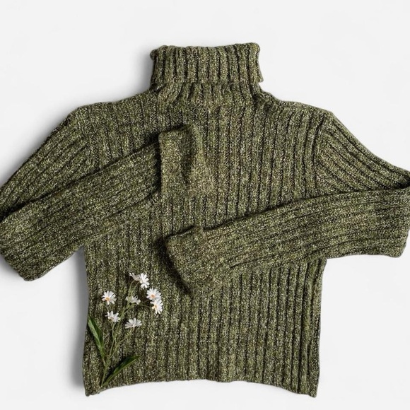 SOLD - Picture 2 of 8